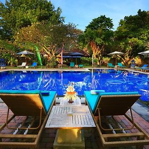 Laghawa Beach Hotel&Villa
